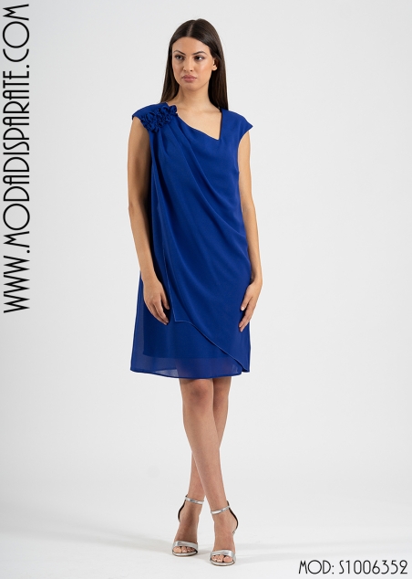 VESTIDO MIDI EVASE CREPE FLOR HOMBRO DOBLE CAPA