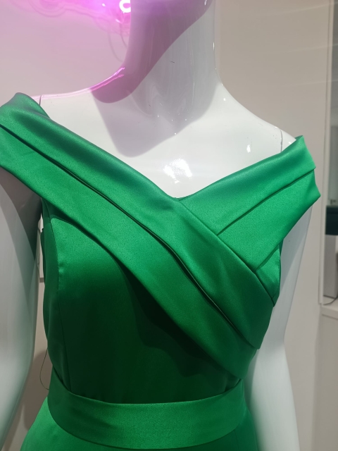 VESTIDO LARGO LISO ESCOTE CORAZON BALCONET 2