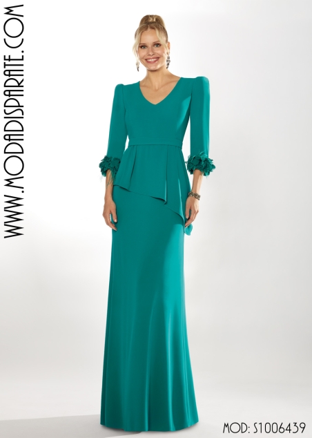 VESTIDO MADRINA LARGO ESCOTE PICO PEPLUN DESIGUAL FANTASIA P