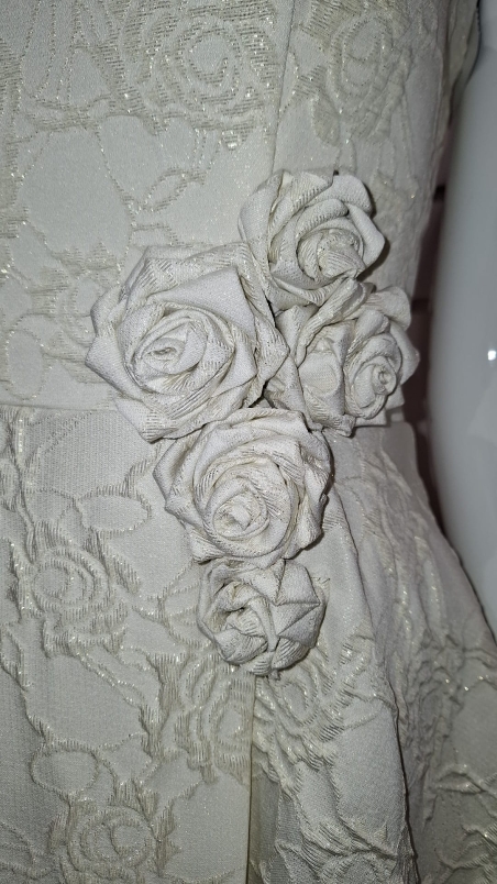 VESTIDO BLANCO NOVIA BROCADO PALABRA DE HONOR