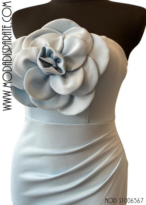 VESTIDO LARGO DE ESLASTAN PALABRA DE HONOR ADORNO FLOR PECHO 2