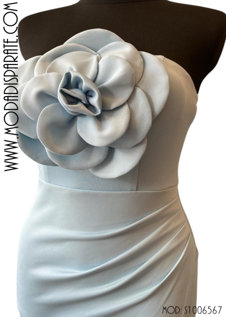 VESTIDO LARGO DE ESLASTAN PALABRA DE HONOR ADORNO FLOR PECHO