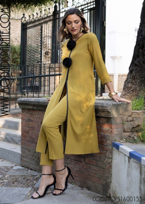 CJTO. PANTALON CASACA LARGA FLOR MANGA FRANCESA