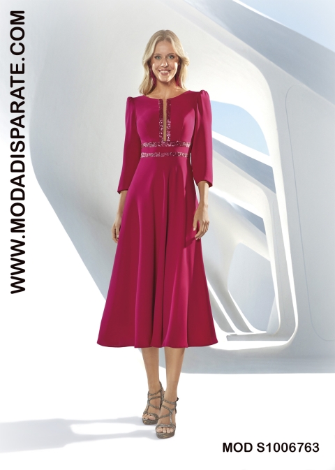 VESTIDO  FIESTA MIDI CREP EVASE ESCOTE TUL Y LENTEJUELAS