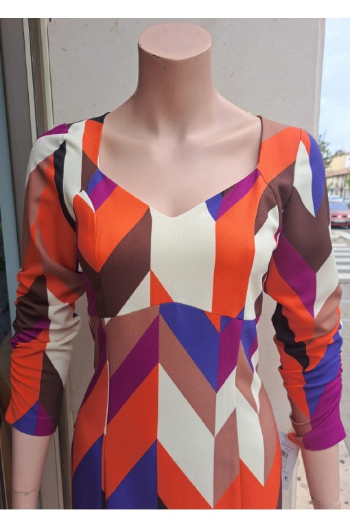 VESTIDO"HONOLULU"ESTAMPADO CORTO ESCOTE PICO MANGA RIZADA 2