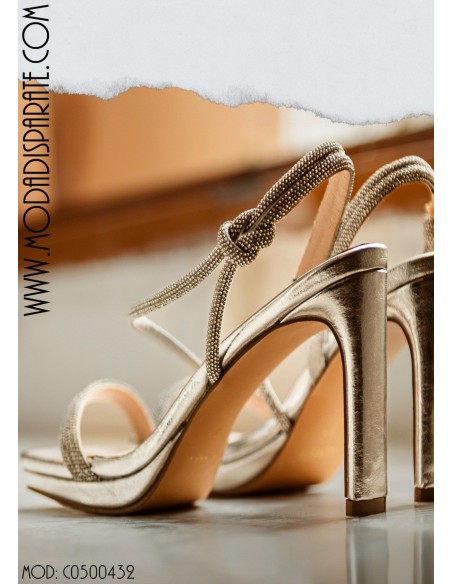 SANDALIA"9 CMTACON " PLATAFORMA TIRAS ESTRASS PLANTA PIEL