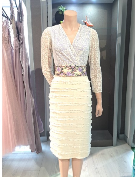 VESTIDO " AZALEA" CORTO FIESTA CUERPO TUL BORDADO  CINTURON