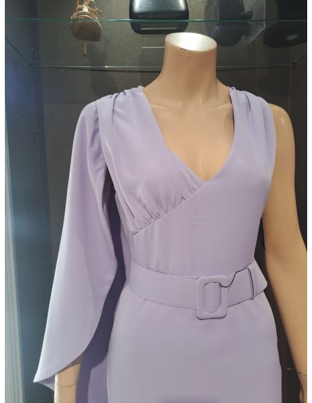 VESTIDO"GANTE" MIDI ESTAMPADO UNA MANGA CAPA Y CINTURÓN