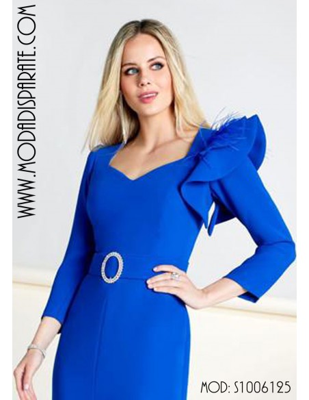 Vestido Madrina largo liso volante en una manga