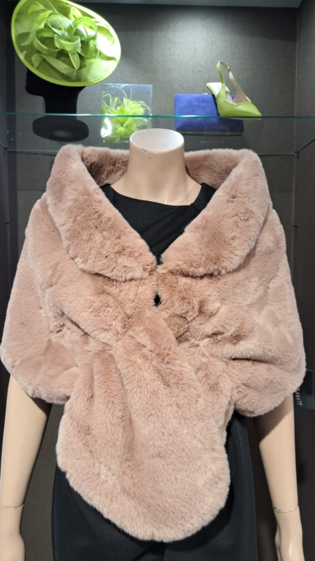 ESTOLA PELO BAMBALINAS BY DISPARATE