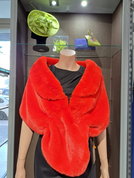 ESTOLA PELO BAMBALINAS BY DISPARATE