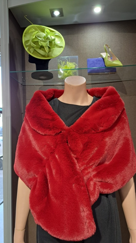 ESTOLA PELO BAMBALINAS BY DISPARATE