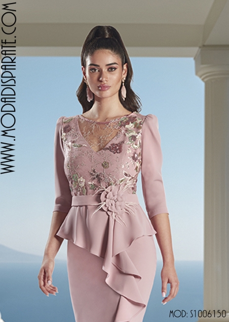 VESTIDO MADRINA LARGO CUERPO BLONDA MANGA CREP