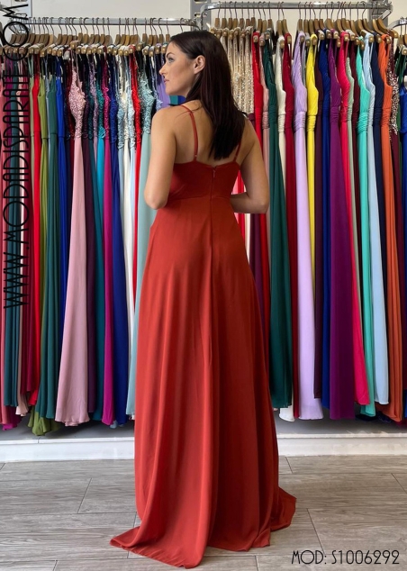 VESTIDO LARGO GASA ESCOTE ABIERTO DOBLE FALDA