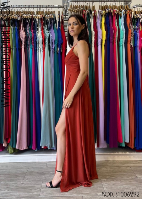 VESTIDO LARGO GASA ESCOTE ABIERTO DOBLE FALDA