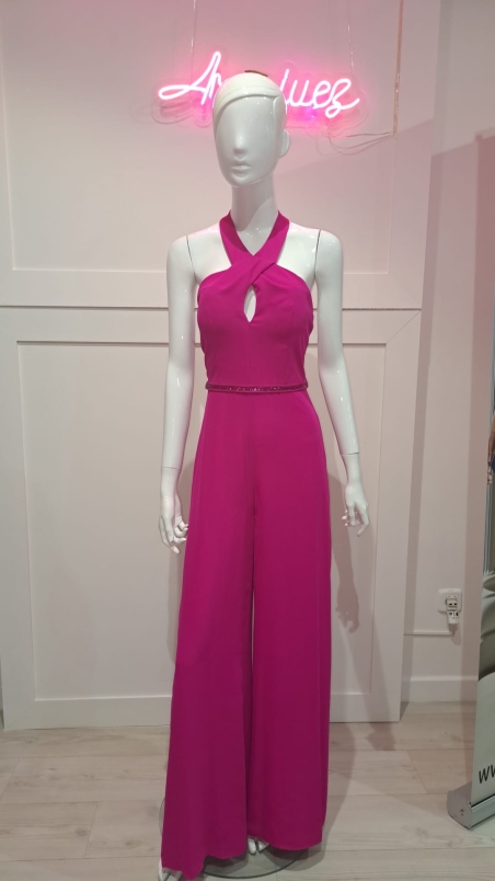 MONO ESCOTE HALTER ESPALDA CON TIRAS CINTURÓN PEDRERIA